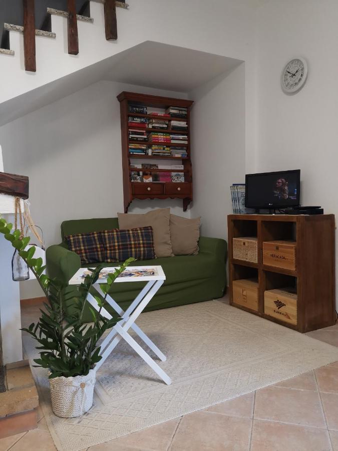 Casa Vacanze Richi&Michi Chia Villa ภายนอก รูปภาพ